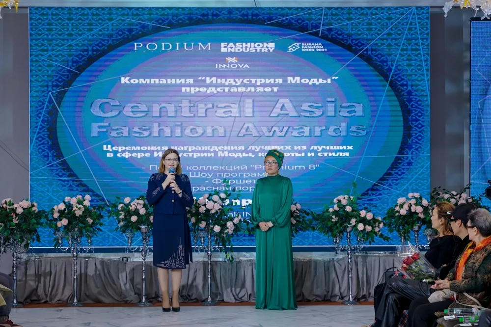 Известного кыргызстанского  блогера наградили на Central Asia Fashion Awards (CAFA)