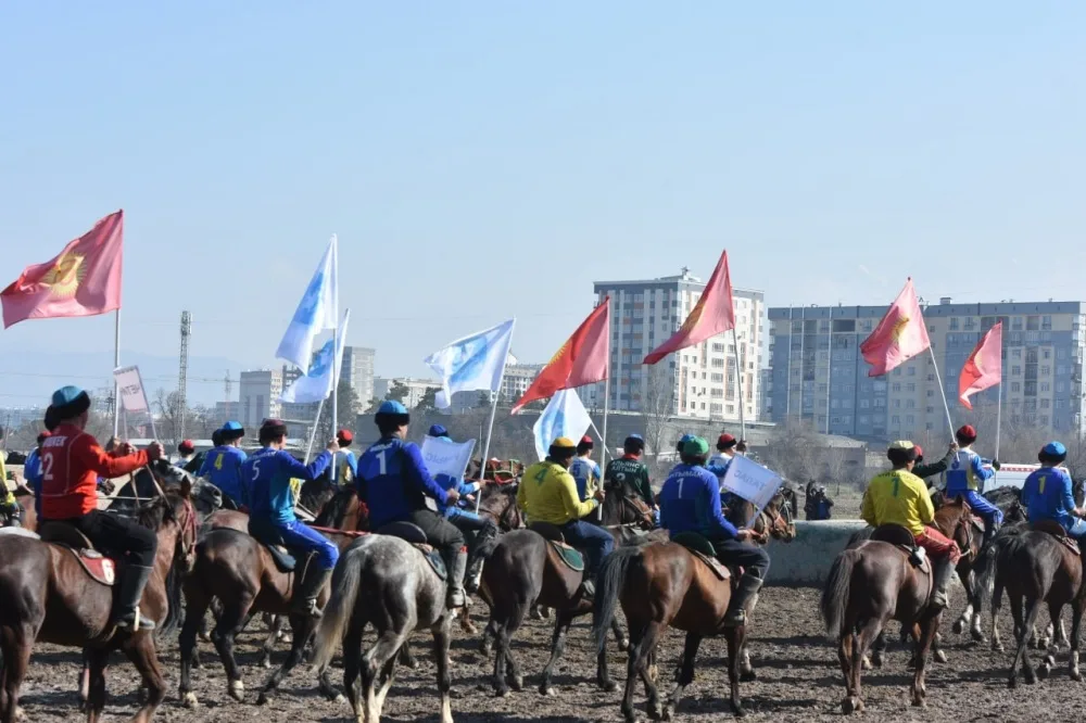 В Бишкеке состоялась торжественная церемония открытия игры "Кок бору"