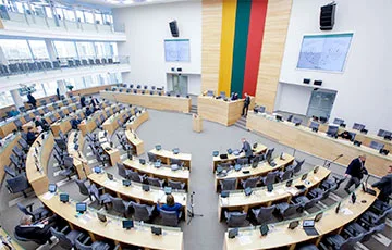 Сейм Литвы призывает начать полную международную изоляцию России