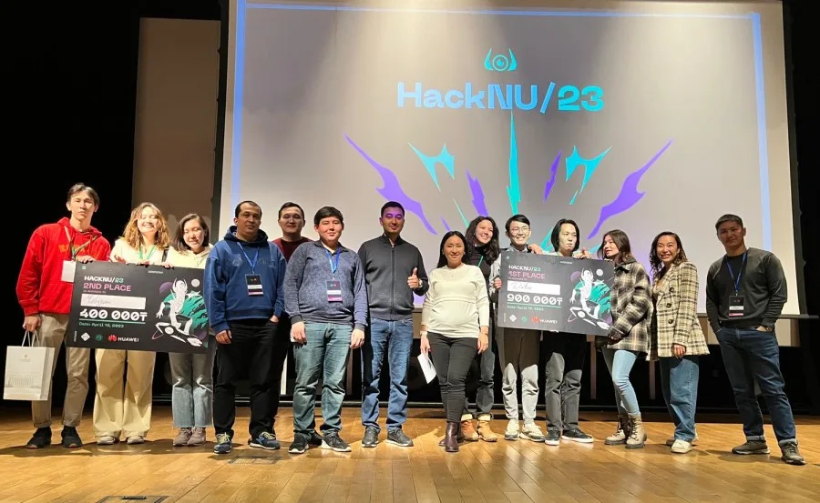 В Астане завершился шестой ежегодный студенческий Hackathon HackNU/23