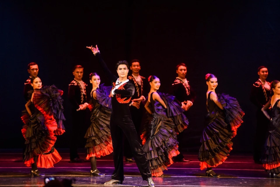 Казахский Театр Танца Б. Аюханова завершает 55-й юбилейный сезон 