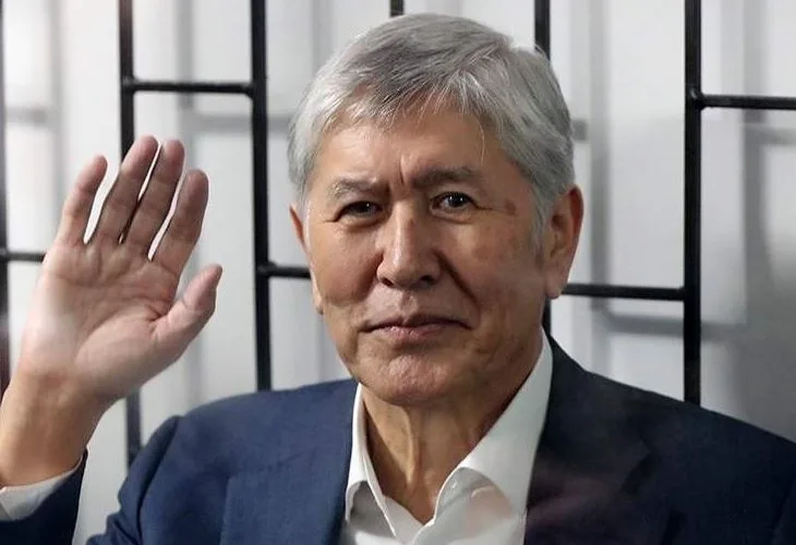Атамбаев возвращается в Кыргызстан