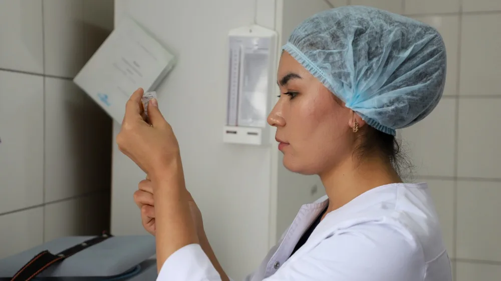 В Кыргызстане стартовала кампания по иммунизации в ответ на вспышку кори
