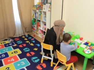 Карагандинка открыла кабинет терапии для особенных детей с обучением на казахском языке