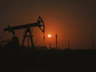 Добыча нефти на крупных месторождениях Казахстана снизилась