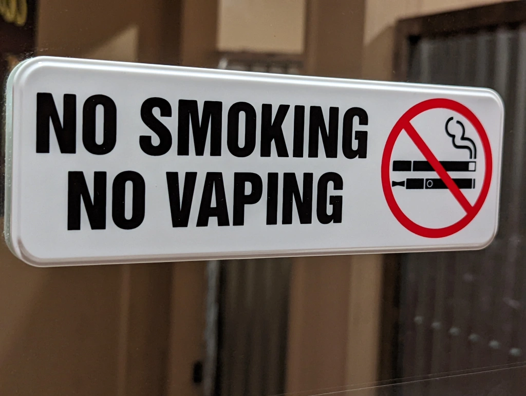 ВОЗ призвала запретить ароматизаторы в электронных сигаретах