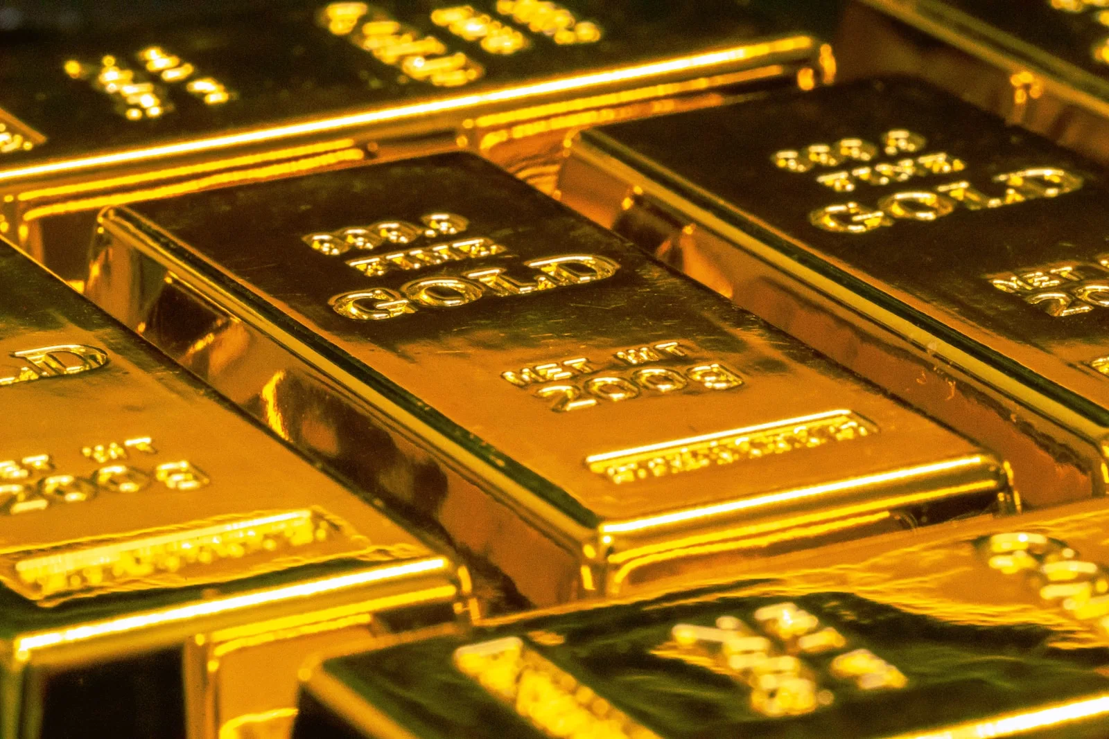 В 2023 году жители Казаxстана купили 1,6 тонны золота в слитках