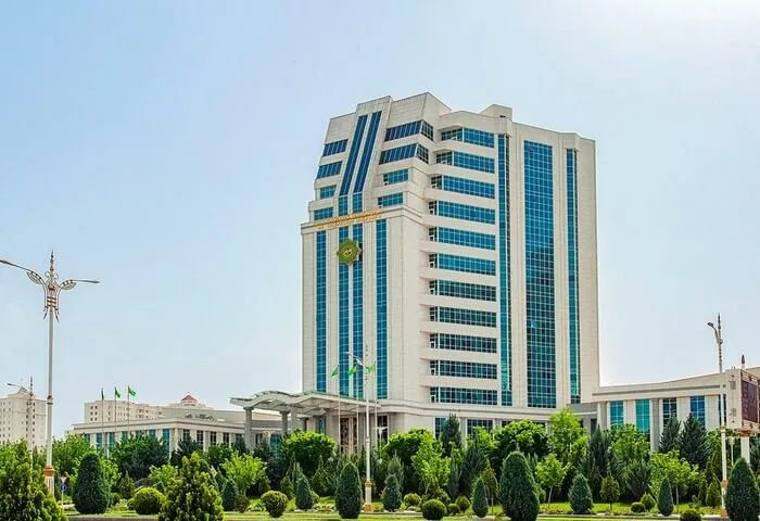 Союз промышленников и предпринимателей Туркменистана и Всемирный банк обсудили привлечение инвестиций 