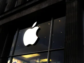 Казахстан начал переговоры с Apple