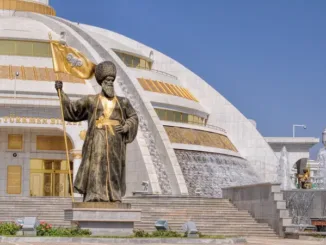 Туркменистан продолжает развивать международный и внутренний туризм