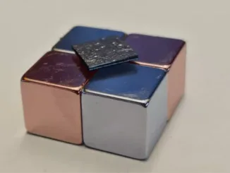 Ученые создали уникальный материал с магнитной левитацией