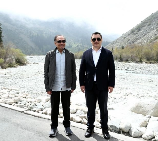 Президент КР и премьер-министр Малайзии посетили природный парк "Ала-Арча"