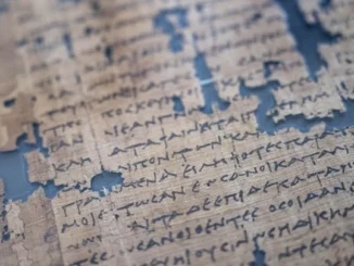 Ученые расшифровали папирус, содержащий записи о детстве Иисуса