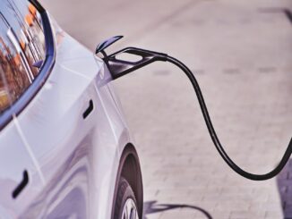 В Узбекистане с 1 июня вырастут тарифы на свет и газ: сколько теперь придется платить